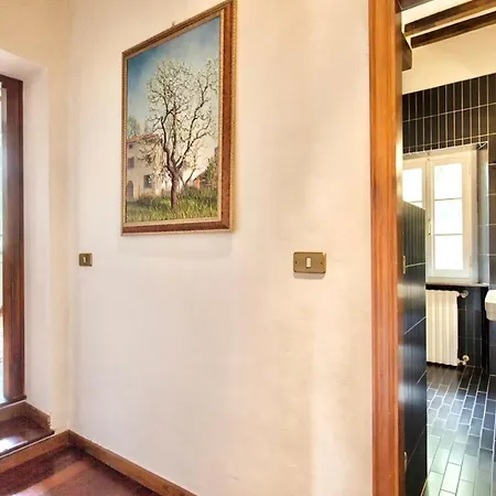 Prestigious With Shared Panoramic Swimming Pool In * Cortona