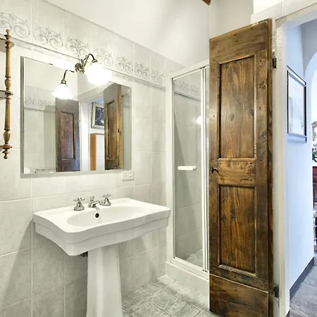 Villa Prestigious With Shared Panoramic Swimming Pool In
