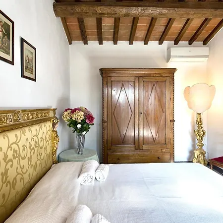 Villa Prestigious With Shared Panoramic Swimming Pool In *