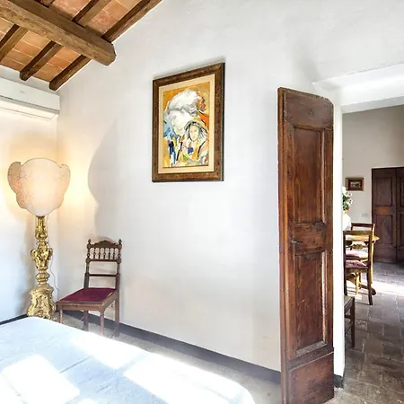 Prestigious With Shared Panoramic Swimming Pool In Villa Cortona
